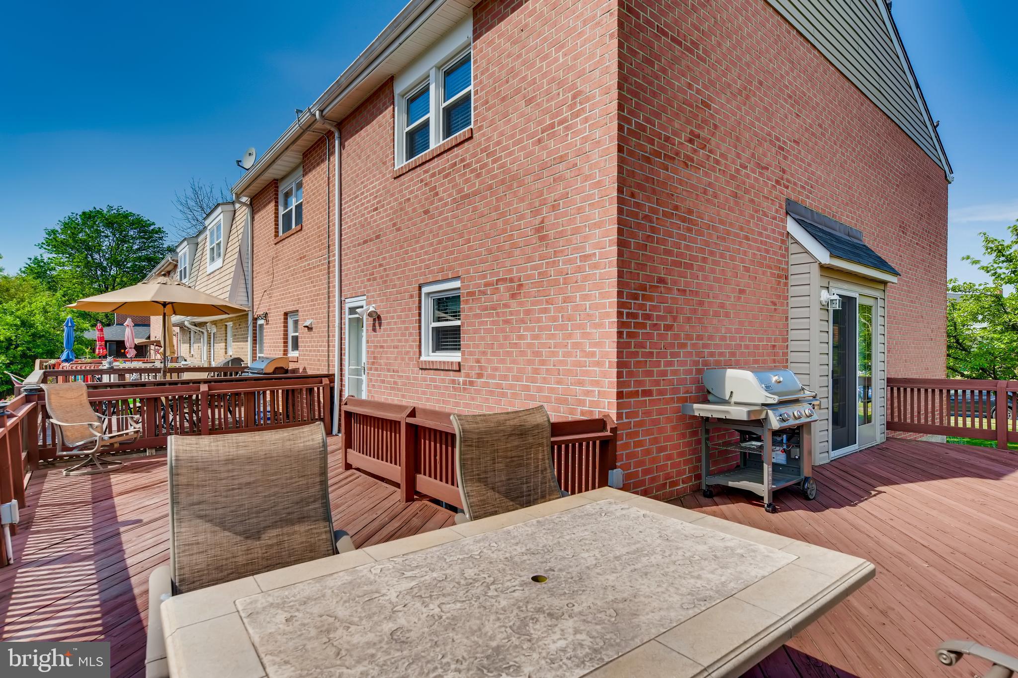 HUNTSMOOR VILLAGE NORTH - Residential