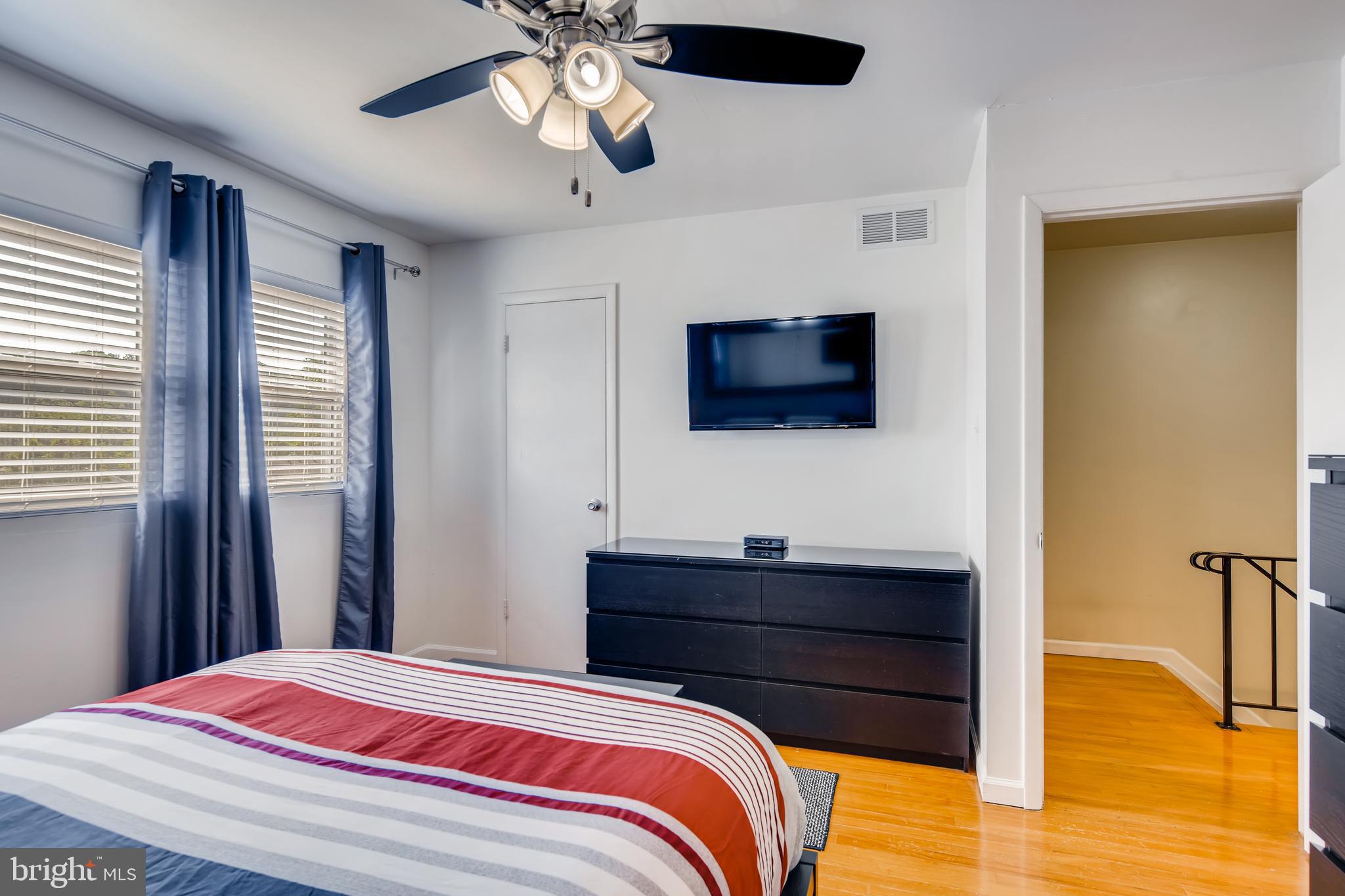 HUNTSMOOR VILLAGE NORTH - Residential