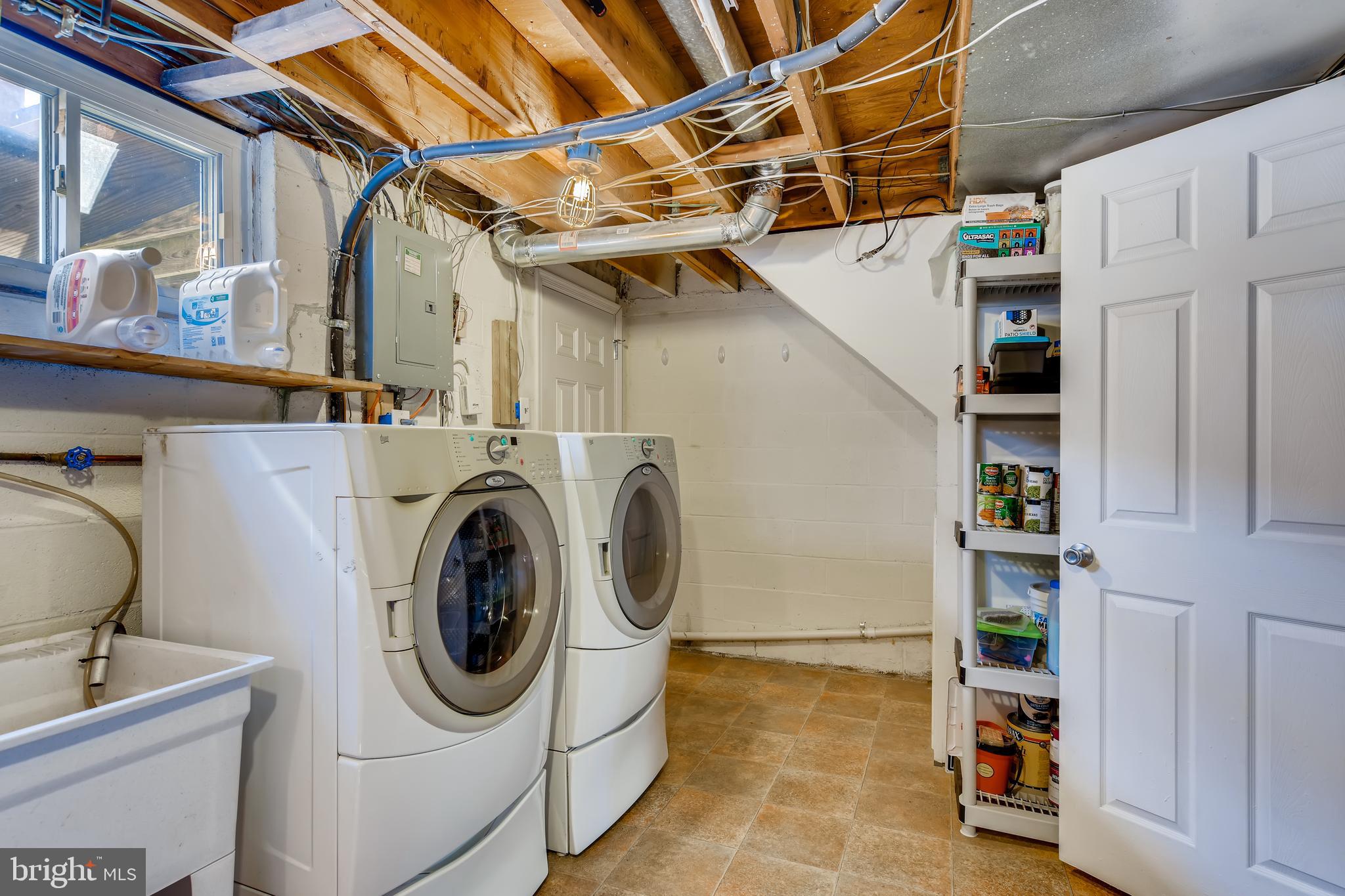 HUNTSMOOR VILLAGE NORTH - Residential