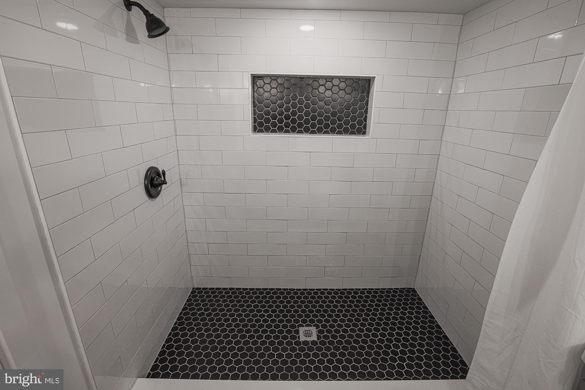 HAMPDEN HISTORIC DISTRICT - Residential