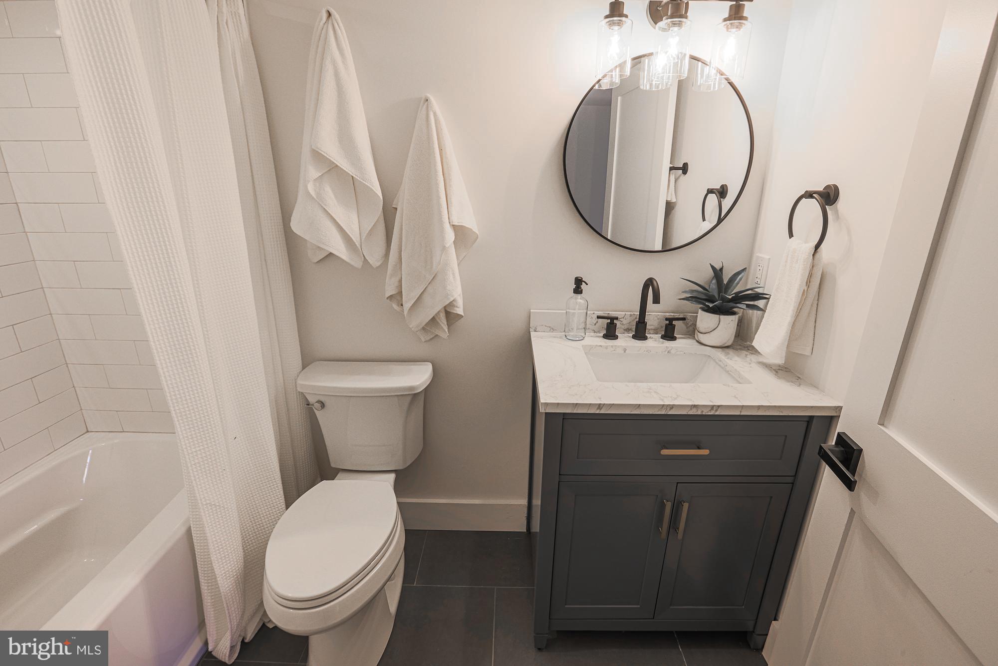 HAMPDEN HISTORIC DISTRICT - Residential