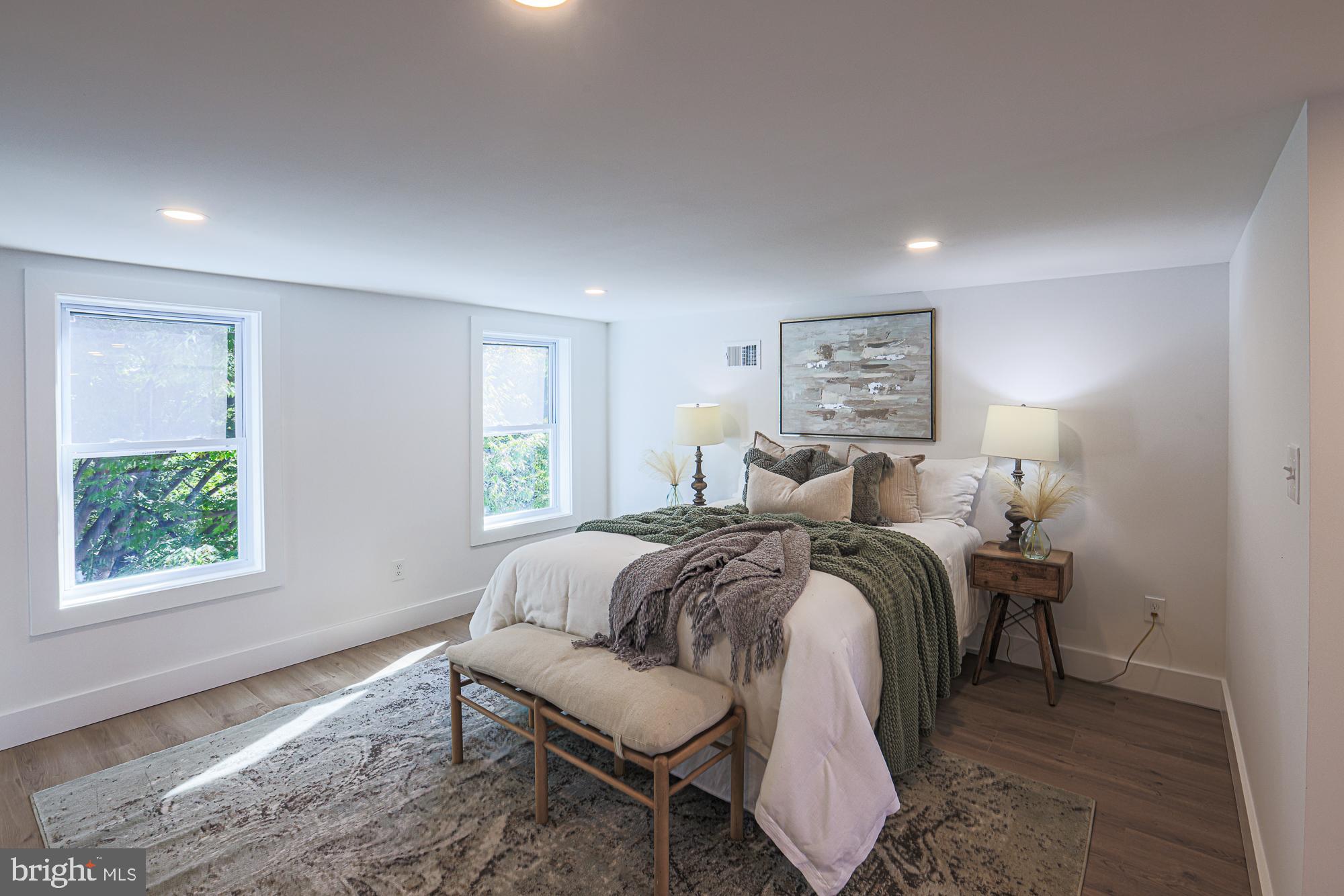 HAMPDEN HISTORIC DISTRICT - Residential