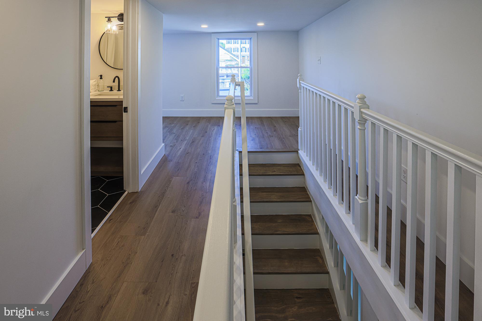 HAMPDEN HISTORIC DISTRICT - Residential