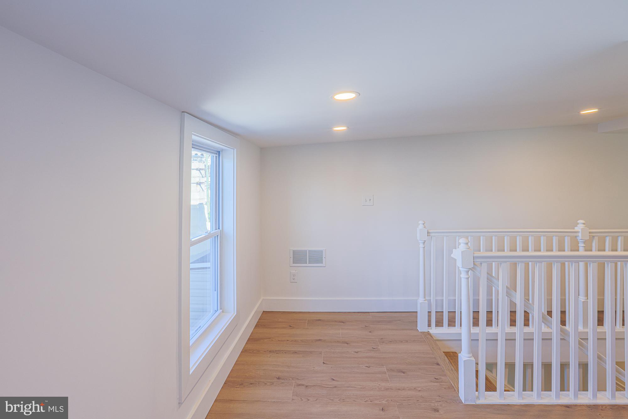 HAMPDEN HISTORIC DISTRICT - Residential