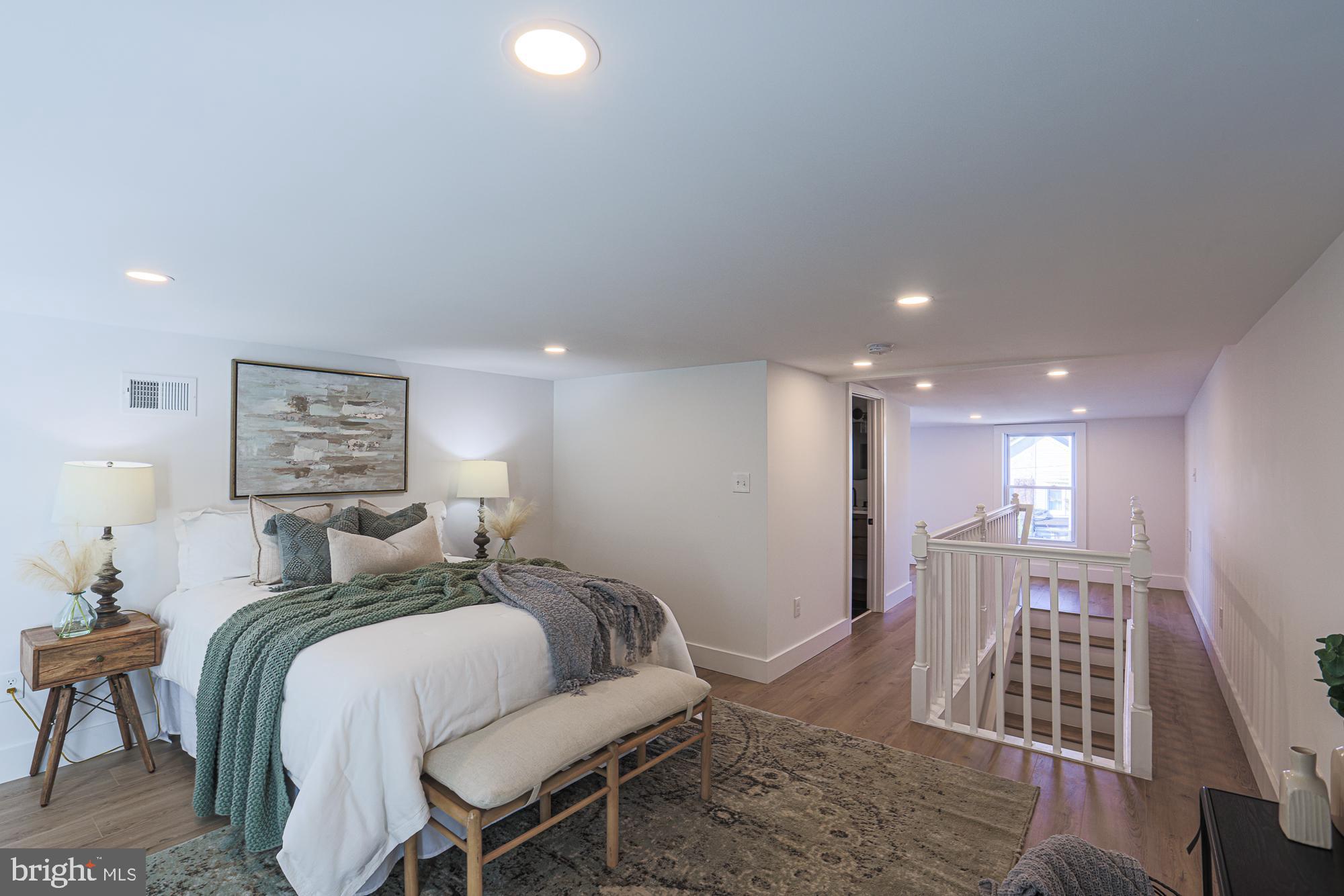 HAMPDEN HISTORIC DISTRICT - Residential