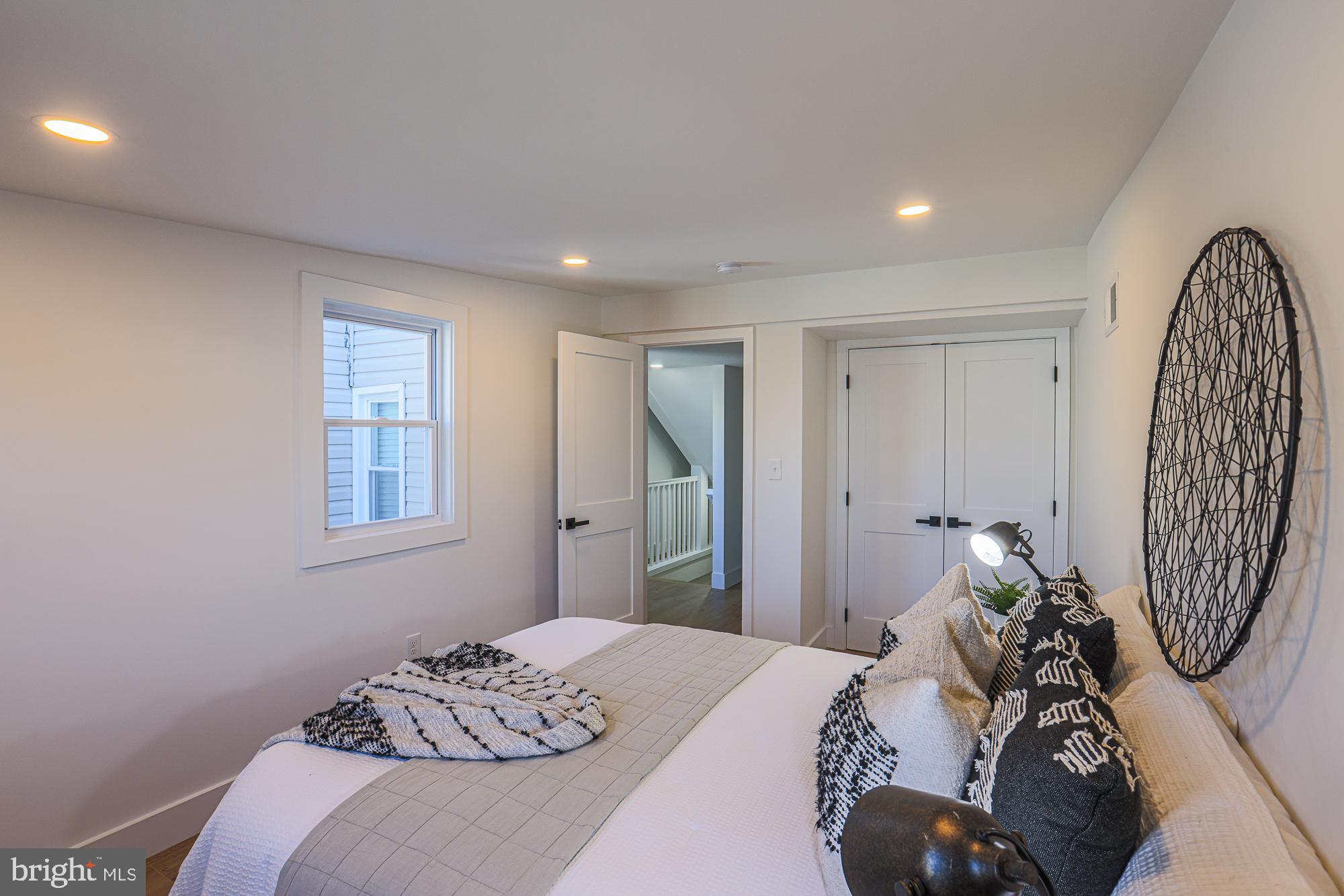 HAMPDEN HISTORIC DISTRICT - Residential