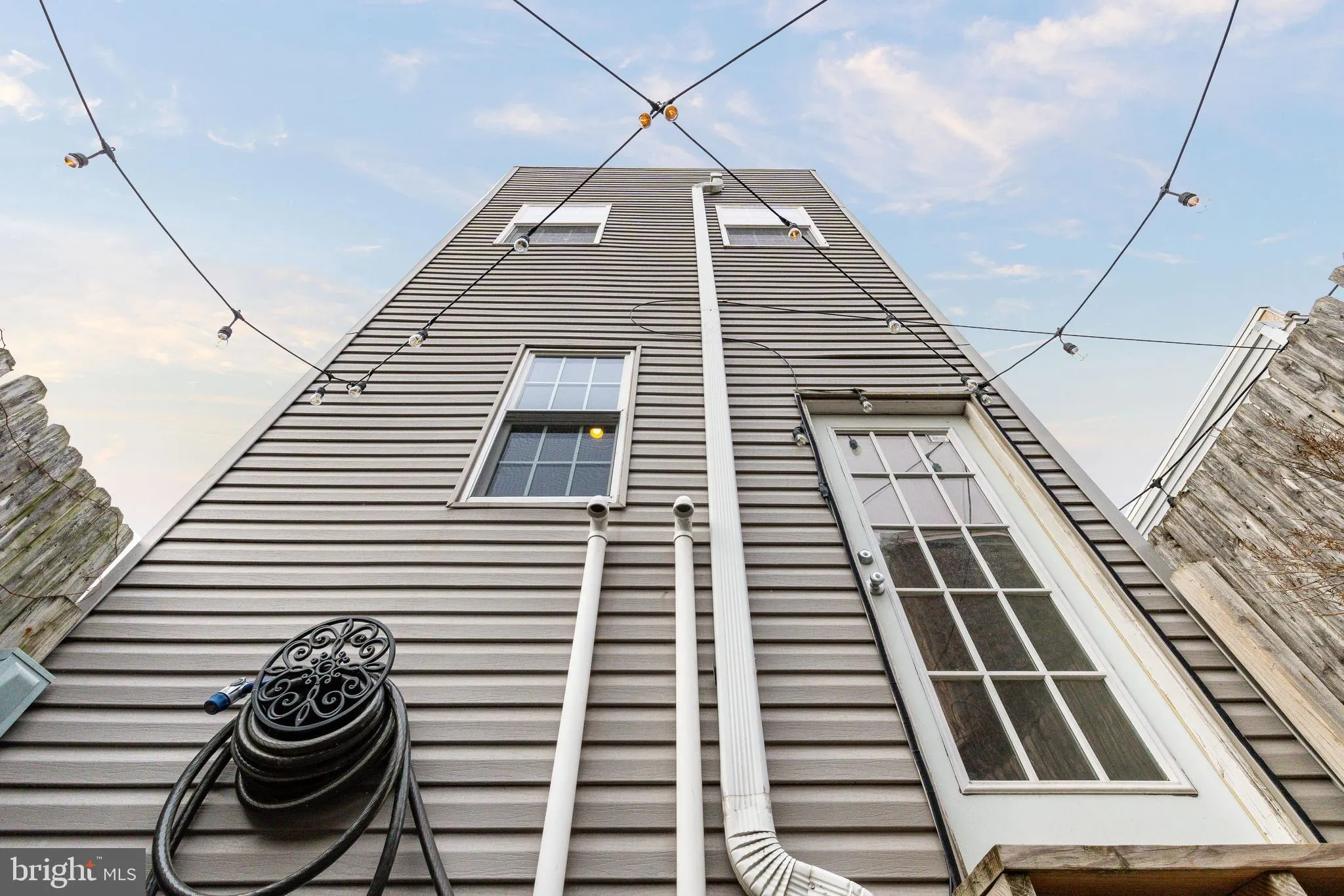 Philadelphia, Pennsylvania 19125, United States, 3 Bedrooms Bedrooms, ,3 BathroomsBathrooms,Residential,Active,9292