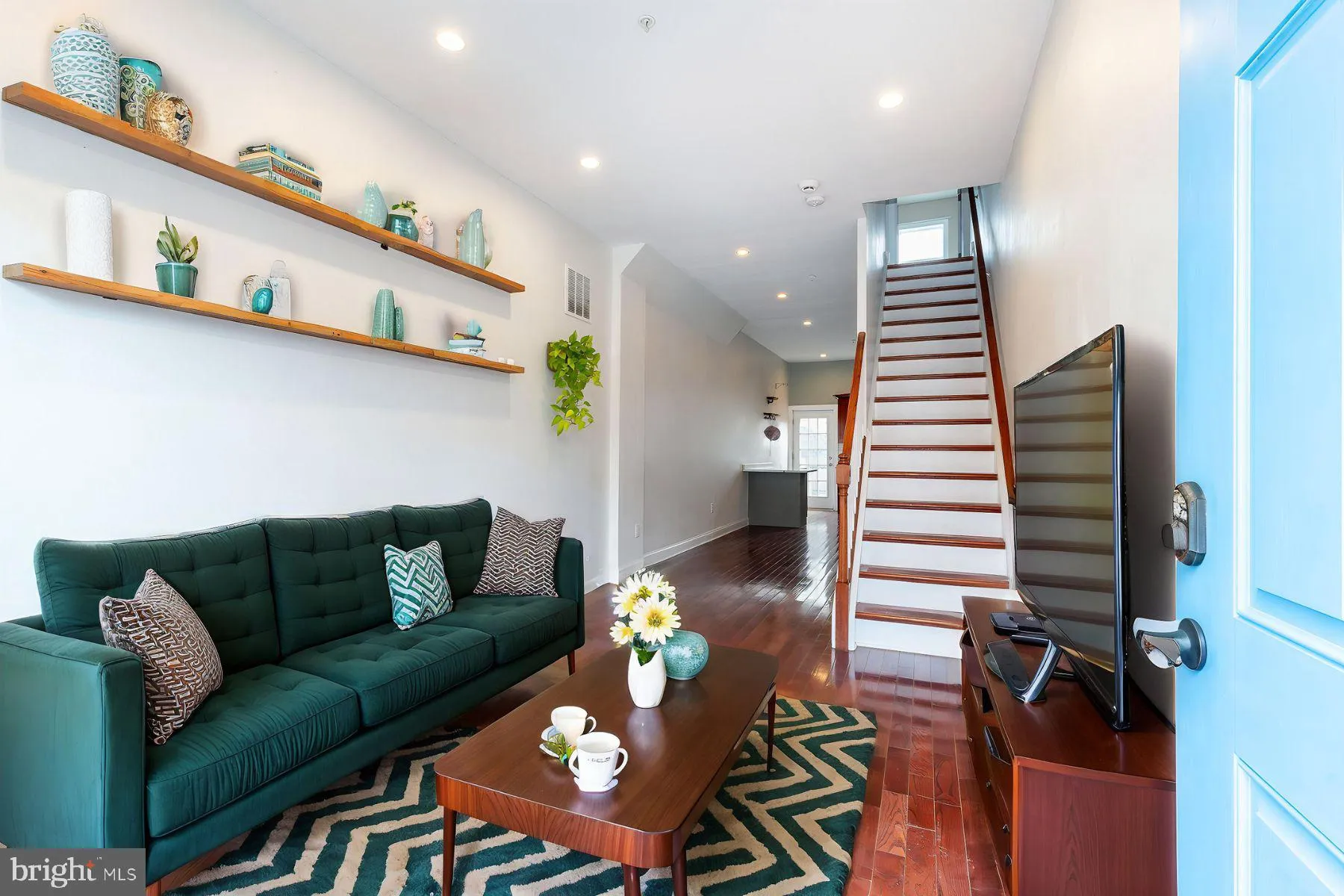 Philadelphia, Pennsylvania 19125, United States, 3 Bedrooms Bedrooms, ,3 BathroomsBathrooms,Residential,Active,9292