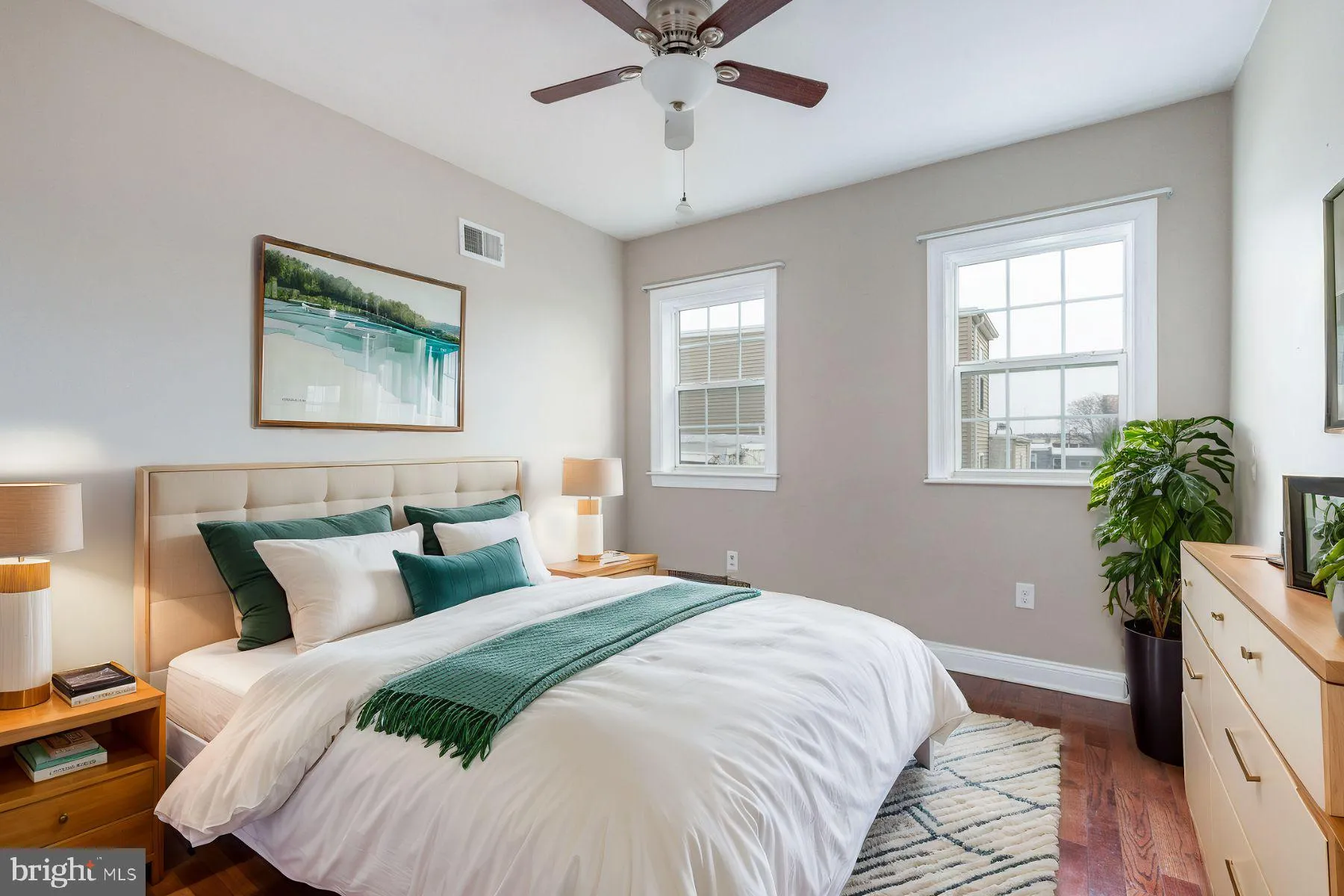 Philadelphia, Pennsylvania 19125, United States, 3 Bedrooms Bedrooms, ,3 BathroomsBathrooms,Residential,Active,9292