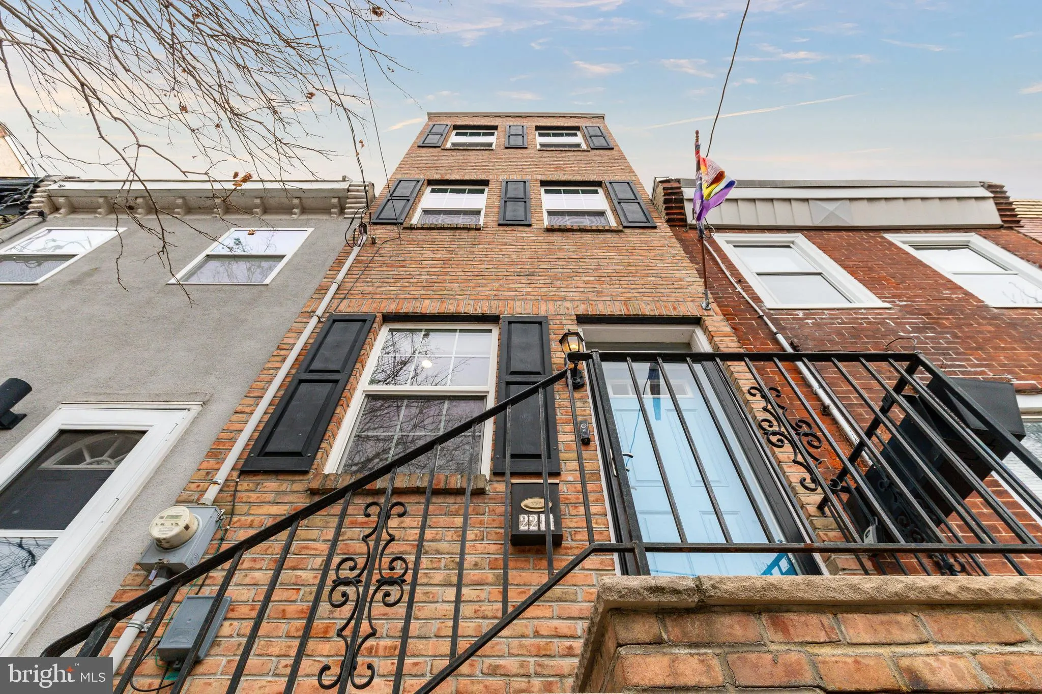 Philadelphia, Pennsylvania 19125, United States, 3 Bedrooms Bedrooms, ,3 BathroomsBathrooms,Residential,Active,9292