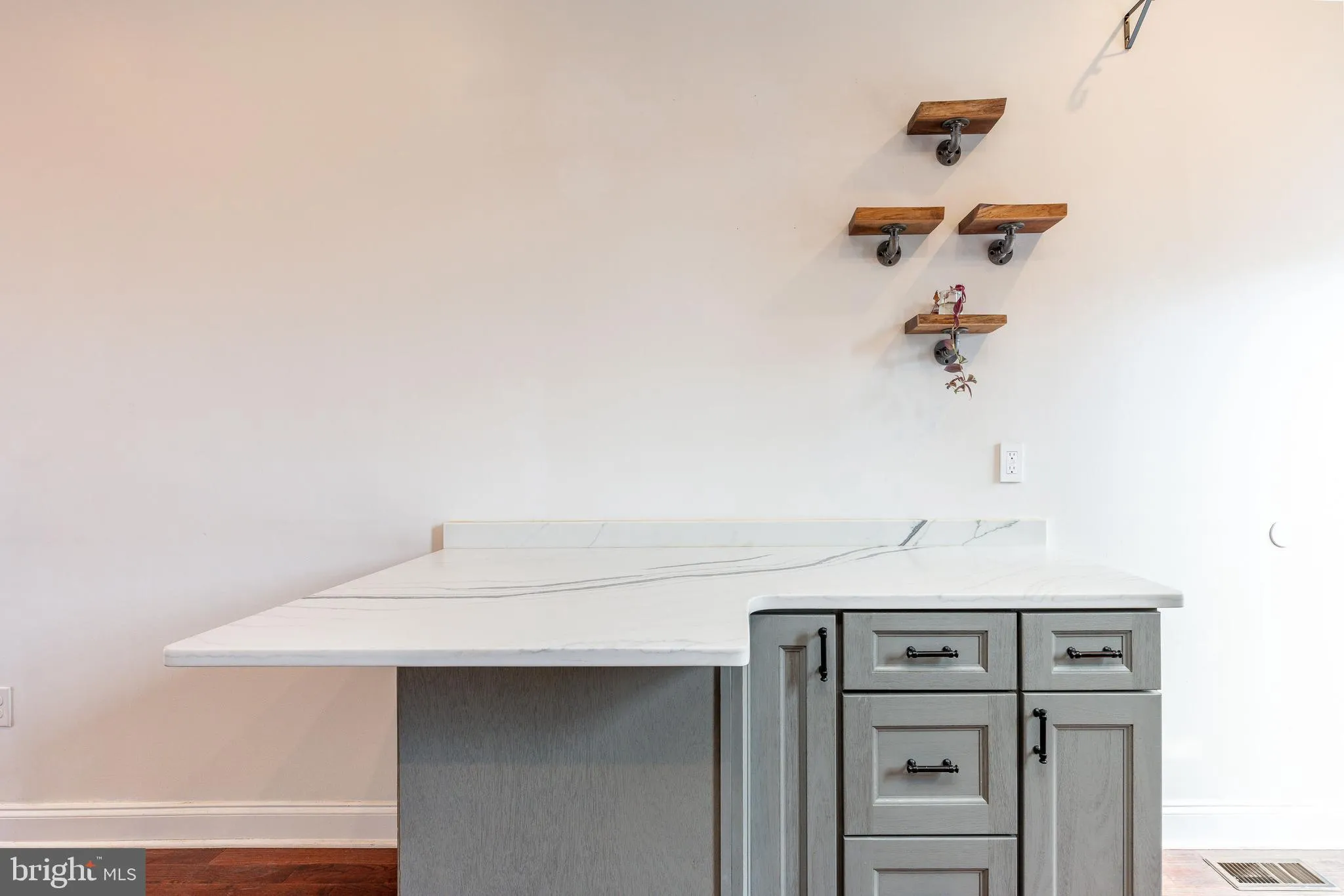 Philadelphia, Pennsylvania 19125, United States, 3 Bedrooms Bedrooms, ,3 BathroomsBathrooms,Residential,Active,9292