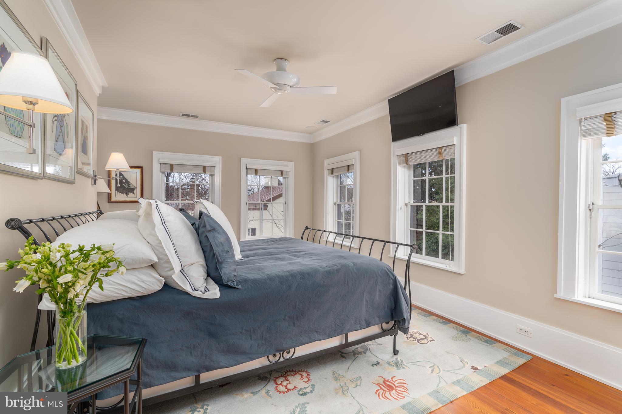 GEORGETOWN - Residential