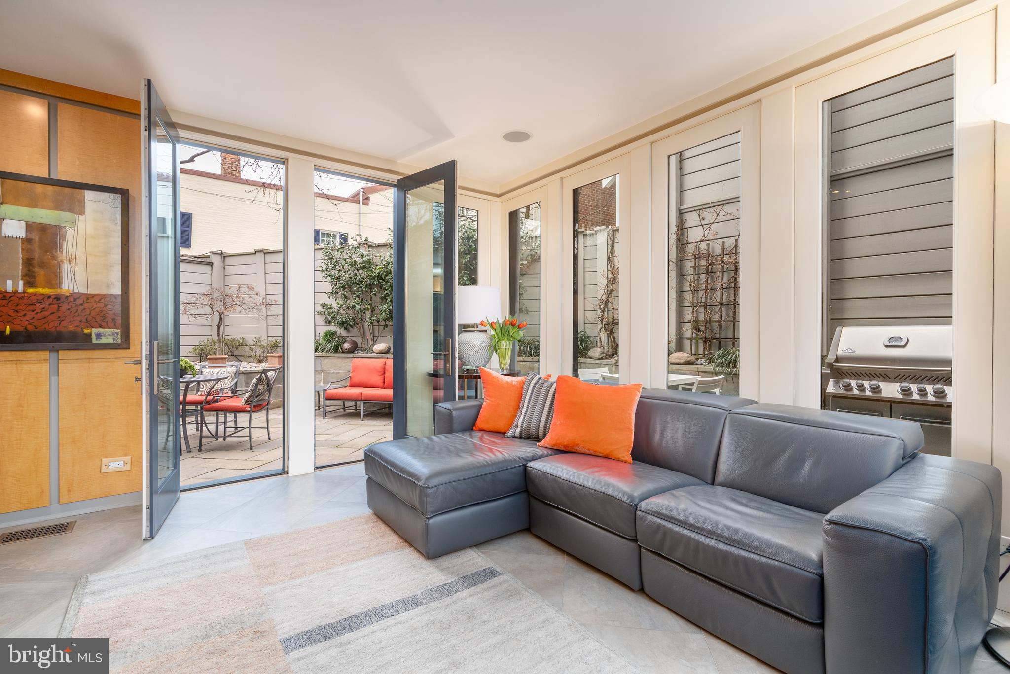 GEORGETOWN - Residential