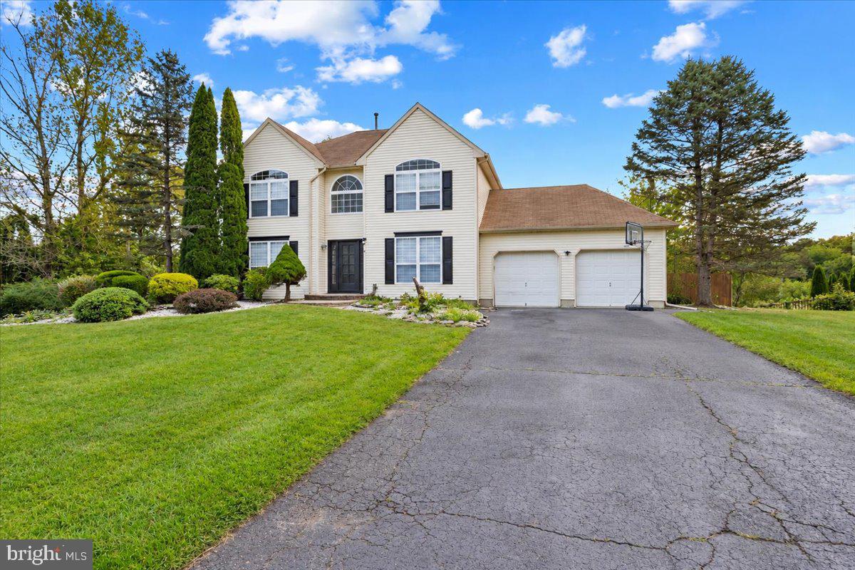 13 COTTONWOOD DRIVE