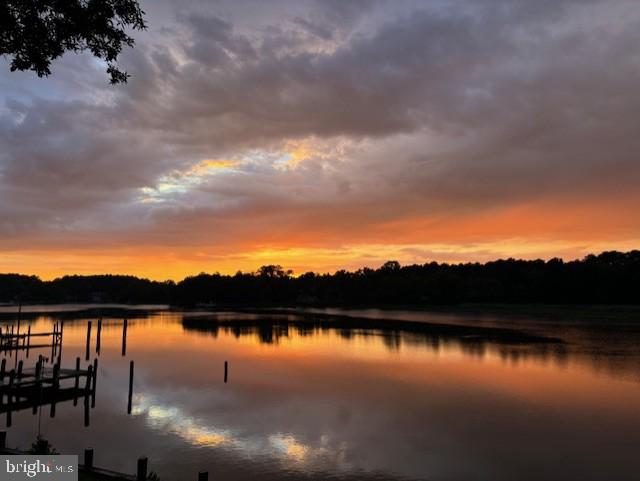 RIVERSIDE PINES - Residential