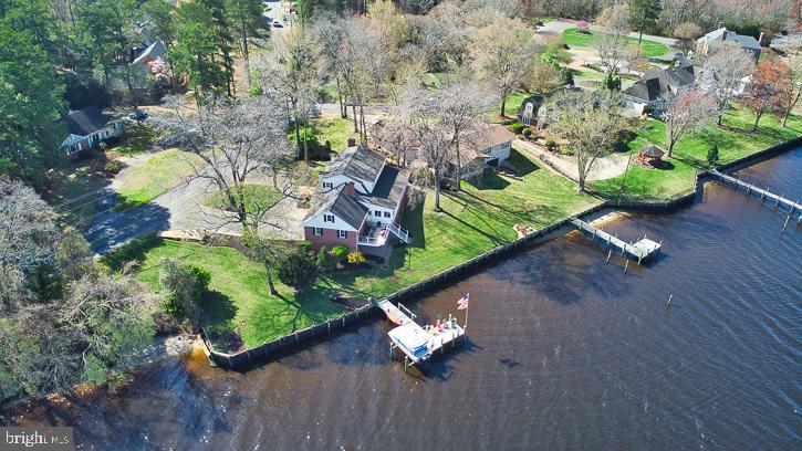 RIVERSIDE PINES - Residential