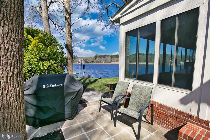 RIVERSIDE PINES - Residential