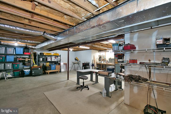 RIVERSIDE PINES - Residential