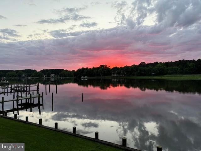 RIVERSIDE PINES - Residential