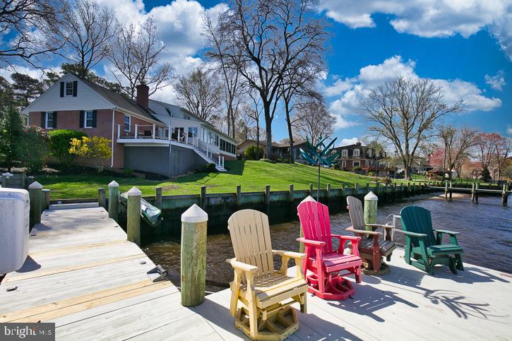 RIVERSIDE PINES - Residential