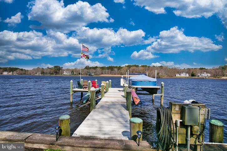 RIVERSIDE PINES - Residential