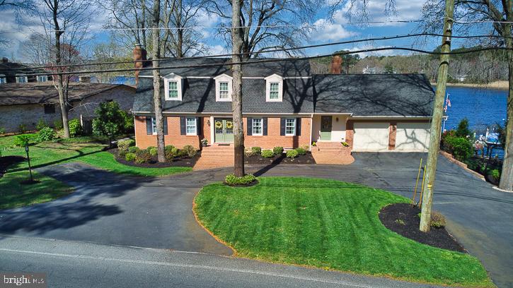 RIVERSIDE PINES - Residential