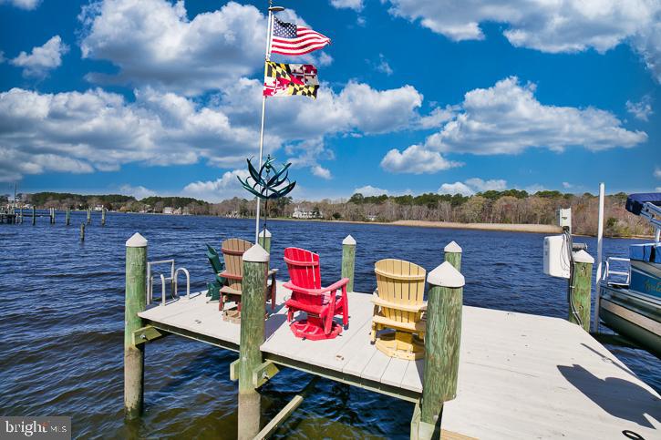 RIVERSIDE PINES - Residential