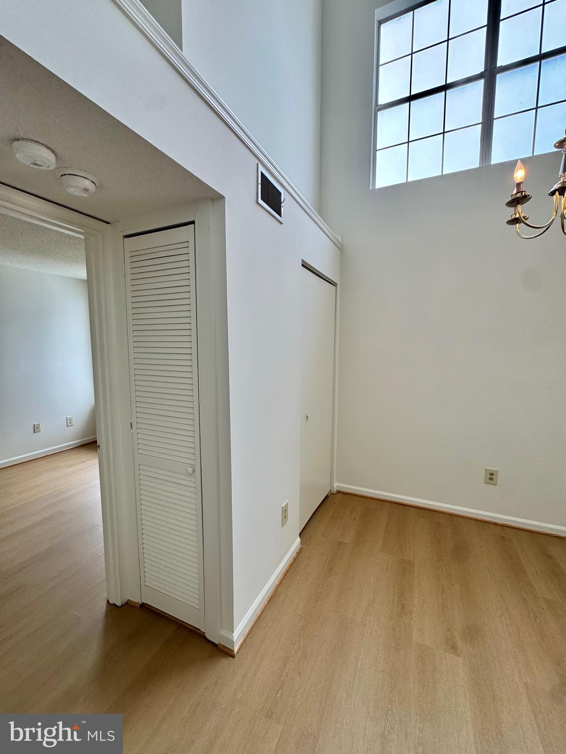 VISTAS AT LAUREL LAKES - Residential