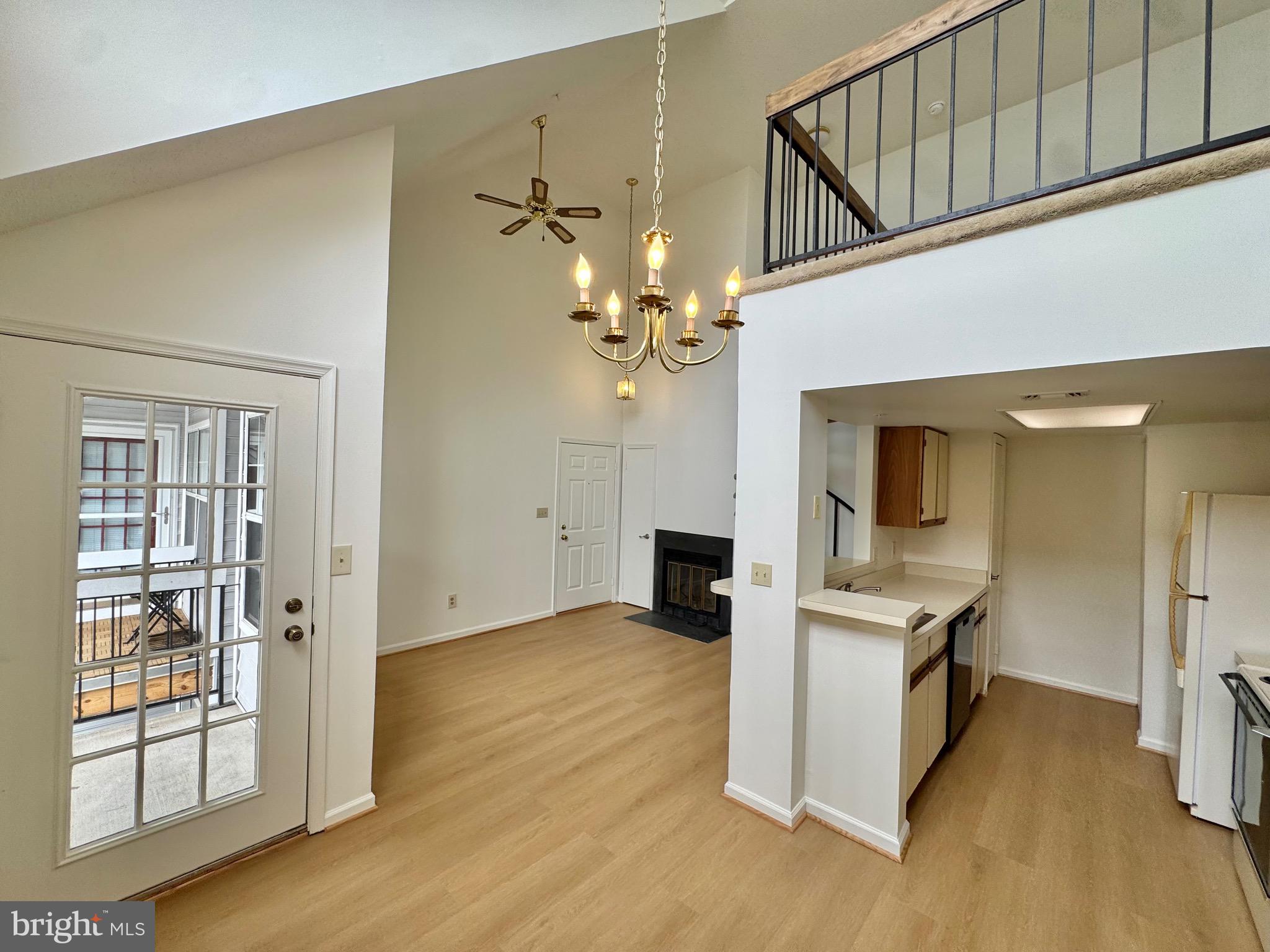 VISTAS AT LAUREL LAKES - Residential