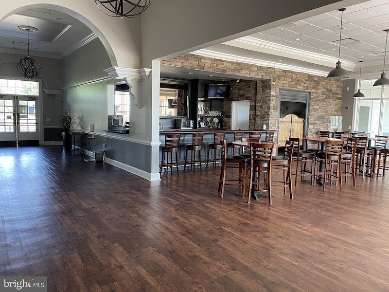 VIRGINIA OAKS - Residential