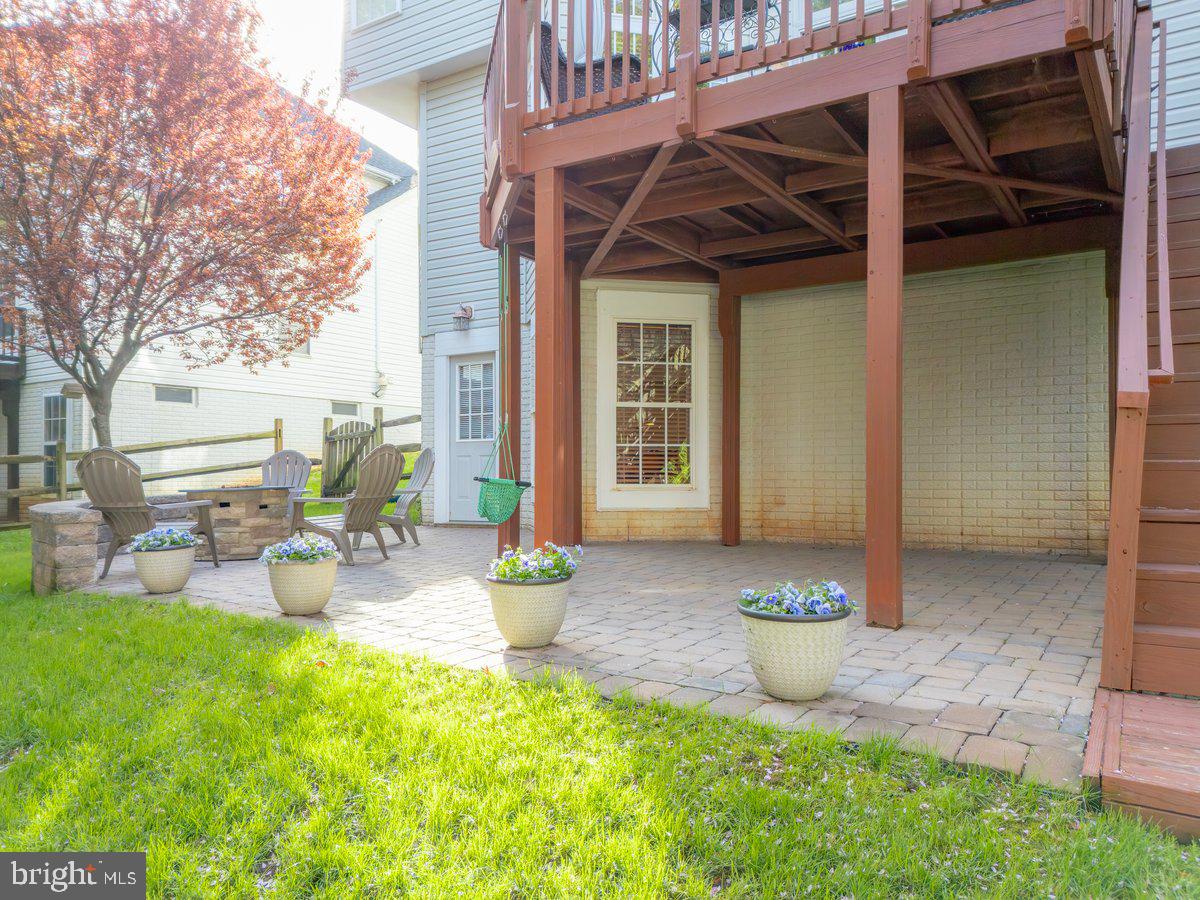 VIRGINIA OAKS - Residential