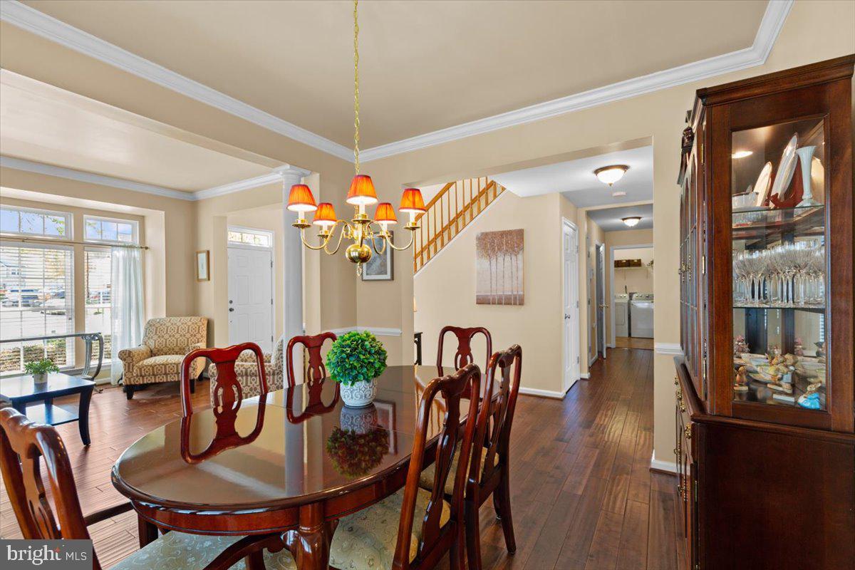 VIRGINIA OAKS - Residential