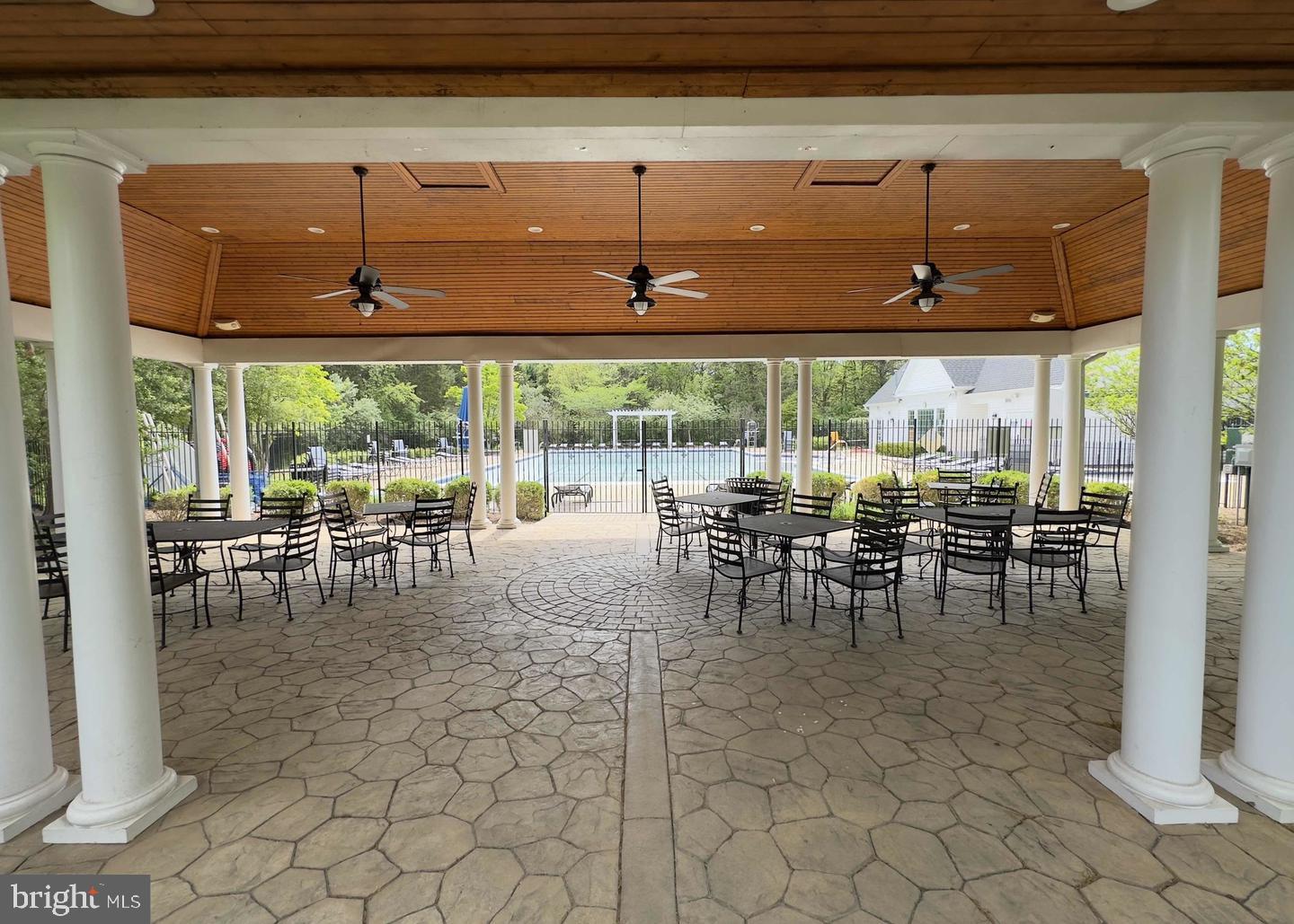 VIRGINIA OAKS - Residential