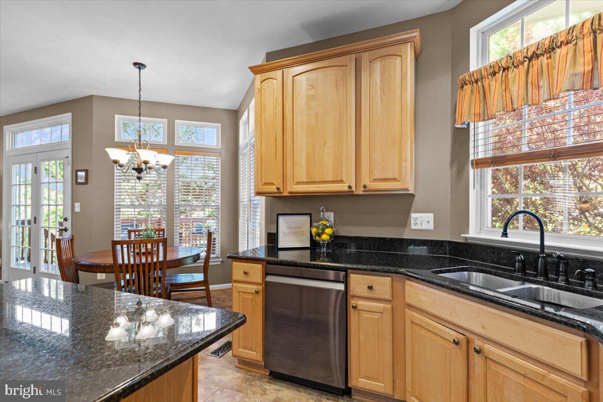 VIRGINIA OAKS - Residential