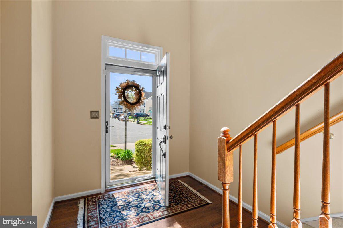 VIRGINIA OAKS - Residential