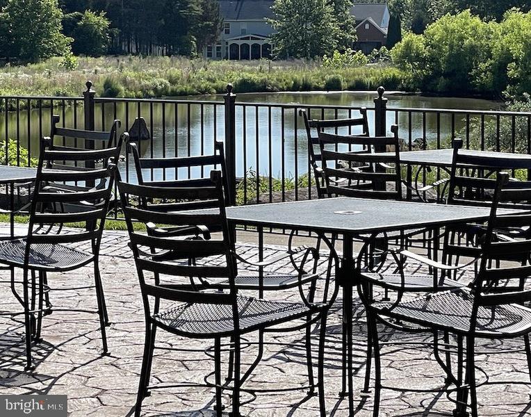 VIRGINIA OAKS - Residential