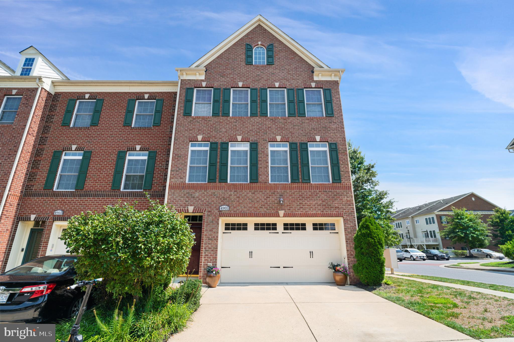 FAIRWOOD-PHASE 2-PLAT 10 - Residential