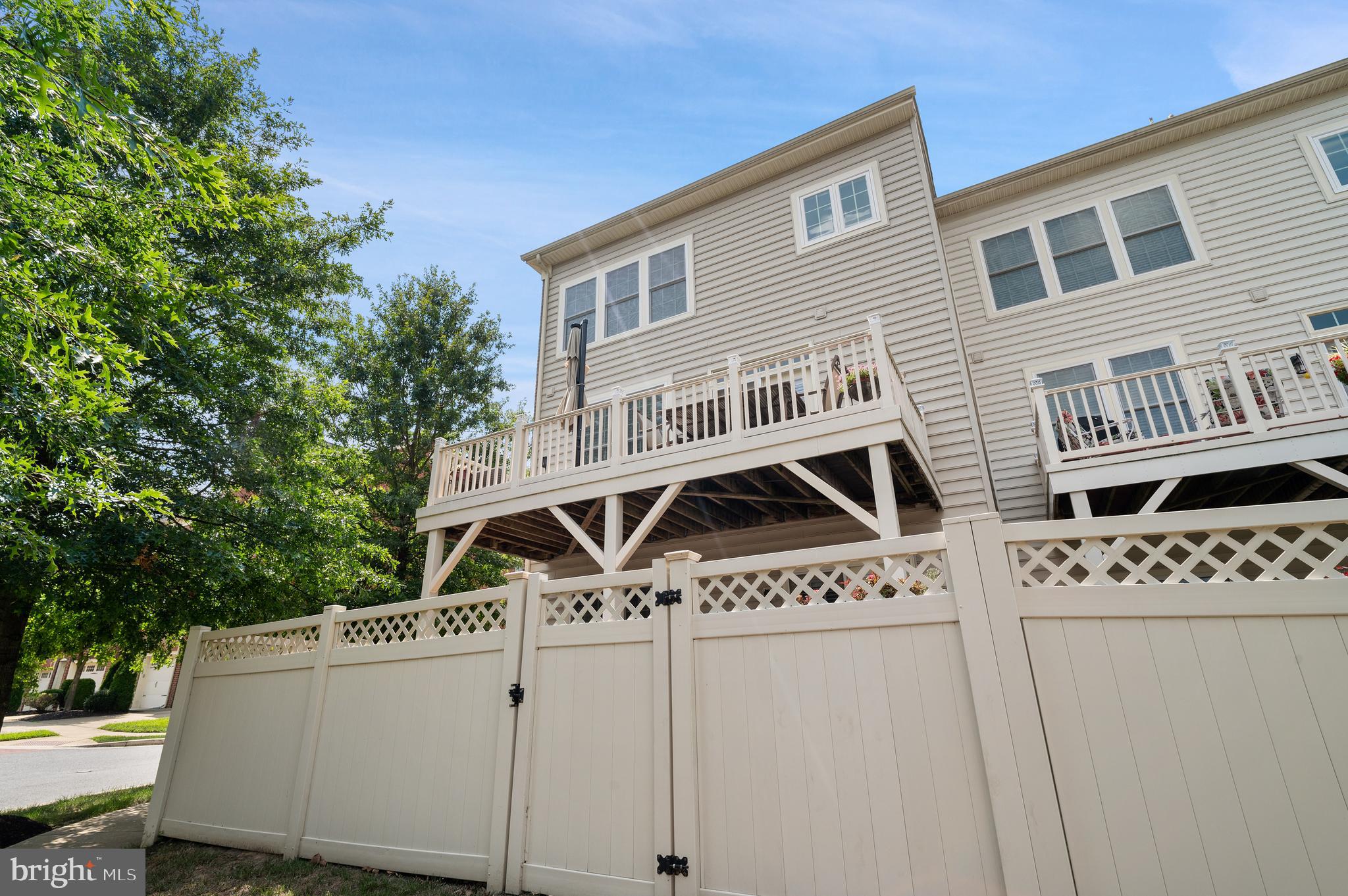 FAIRWOOD-PHASE 2-PLAT 10 - Residential