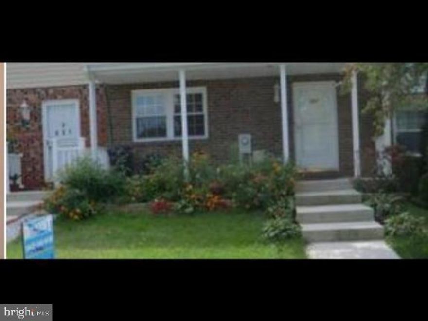 Looking for a Four bedroom town home with a bonus room? Fresh paint through out. The open kitchen leads right into the dining room and living room area. It features a fenced in back yard, quaint deck great for those fall nights coming up. The finished basement is spacious and has a slider leading out to the backyard. There is a utility/laundry room in the basement as well. There is central heat/air through out the home. Two, unassigned parking spaces directly in front of the home.