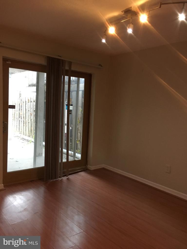 BONITA - Residential Lease