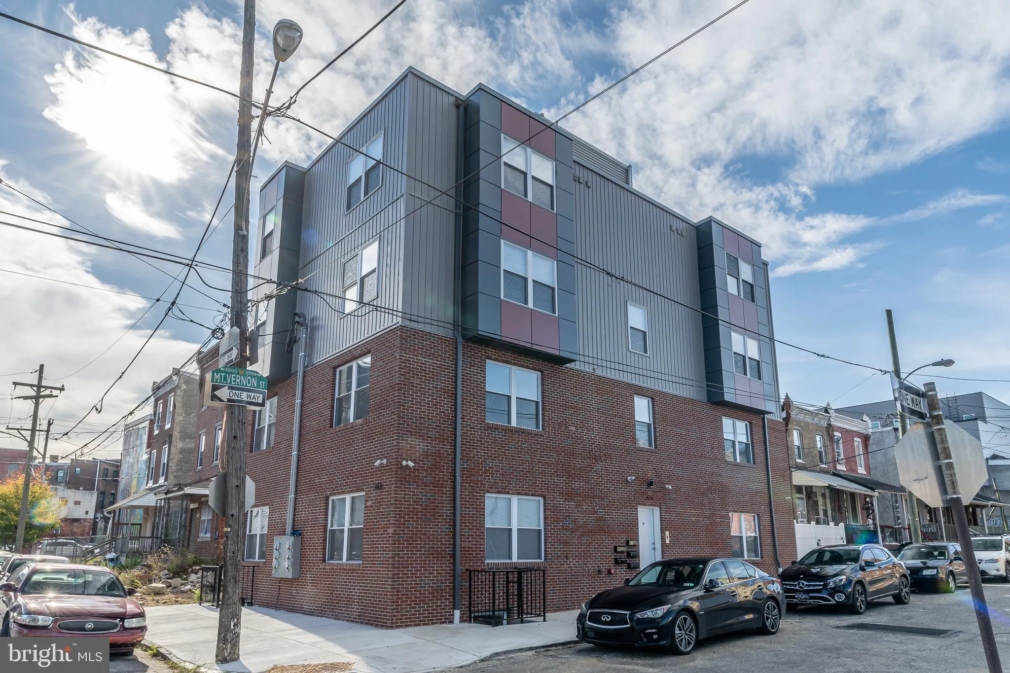 Philadelphia, Pennsylvania 19104, United States, 3 Bedrooms Bedrooms, ,3 BathroomsBathrooms,Residential,Active,120134