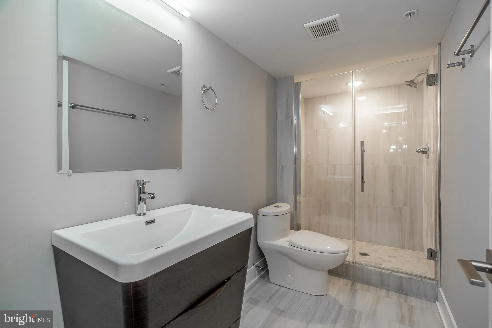 Philadelphia, Pennsylvania 19104, United States, 3 Bedrooms Bedrooms, ,3 BathroomsBathrooms,Residential,Active,120134