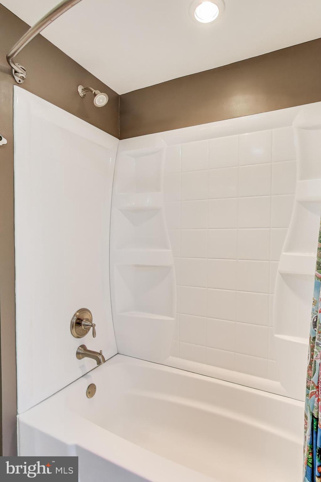 HARBOR VIEW - Residential