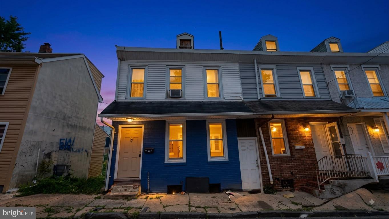 120 W ELM STREET