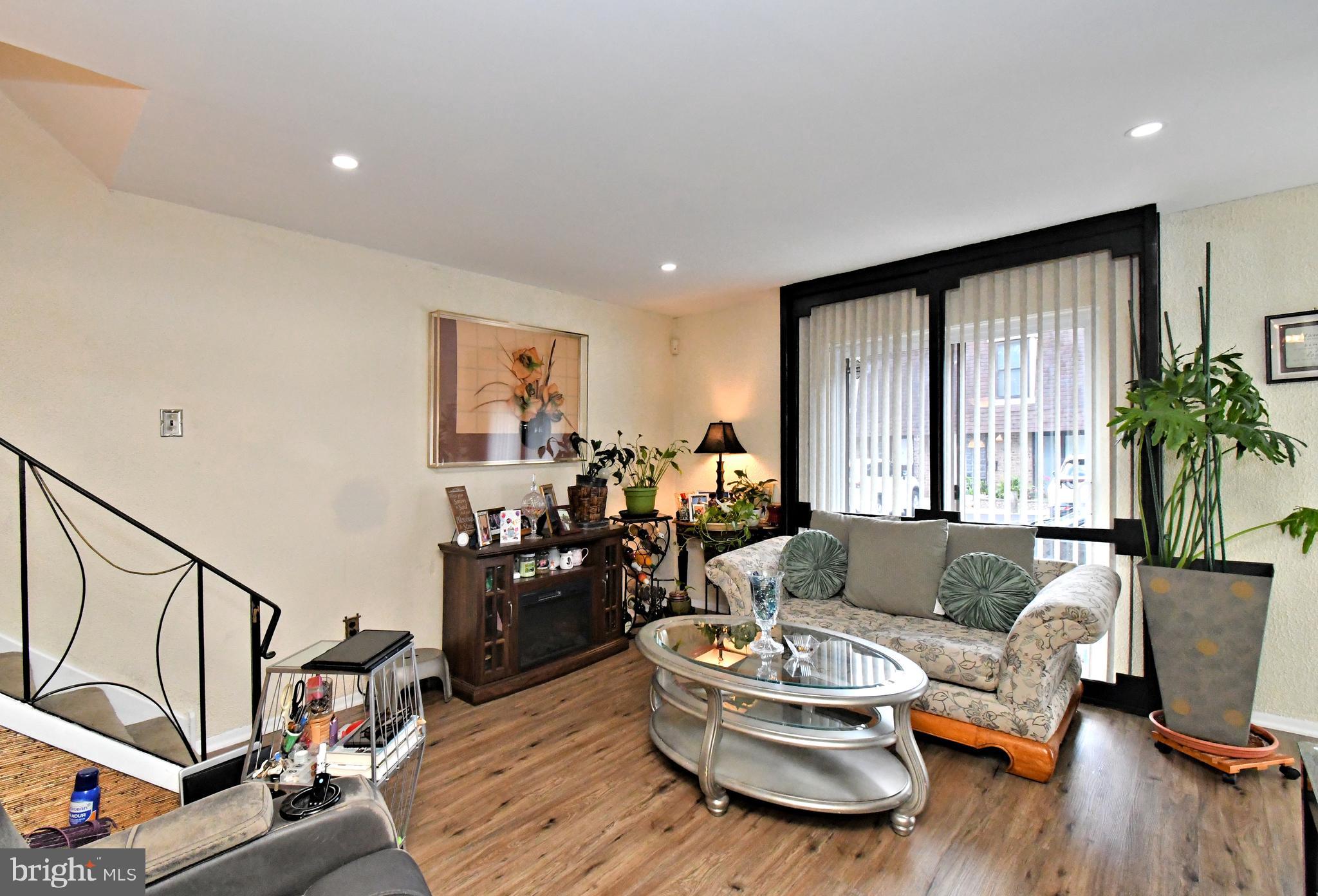 MODENA PARK - Residential