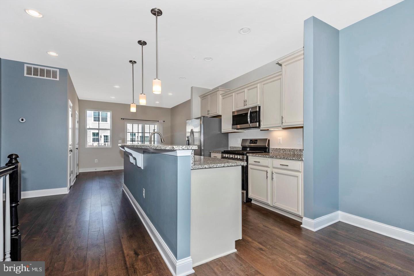 EASTCHURCH - Residential Lease