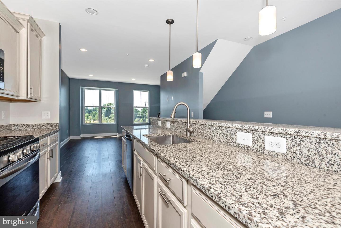 EASTCHURCH - Residential Lease