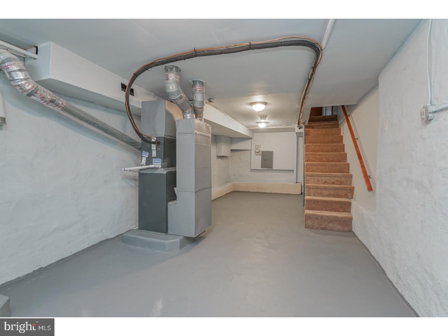 PORT RICHMOND - Residential