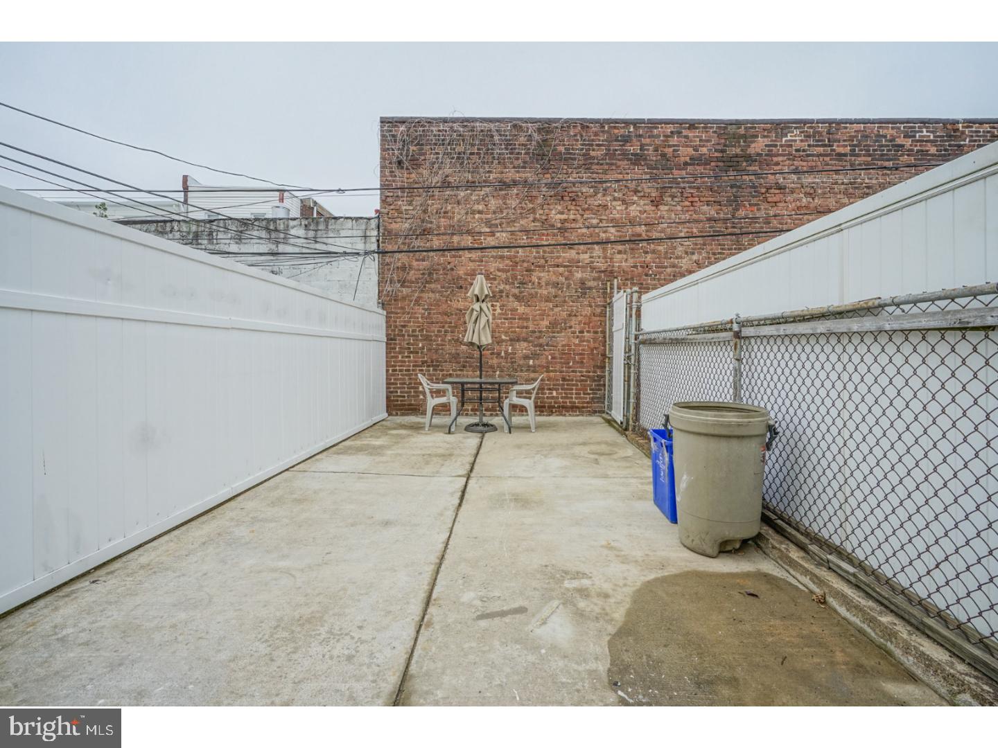 PORT RICHMOND - Residential