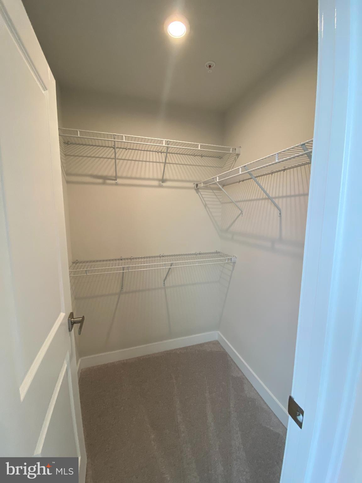 VILLAGE OF TOWNE SQUARE - Residential Lease